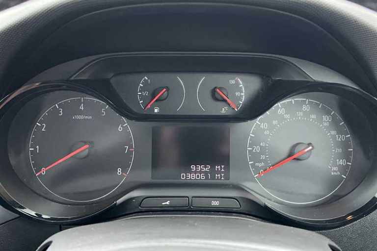 2019 Vauxhall Crossland X 1.2 SE 5dr HATCHBACK PETROL Manual