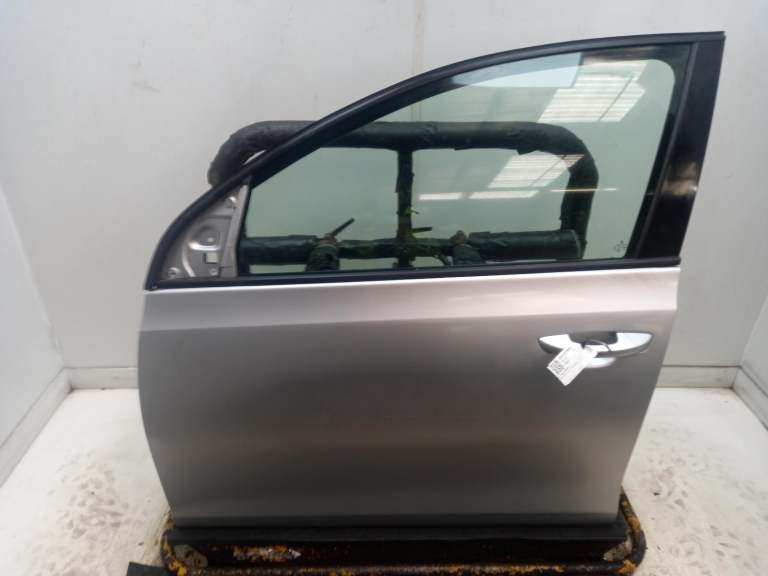 Volkswagen Golf Left Front Door N/S 2008-2015 Silver 5 Door Hatchback