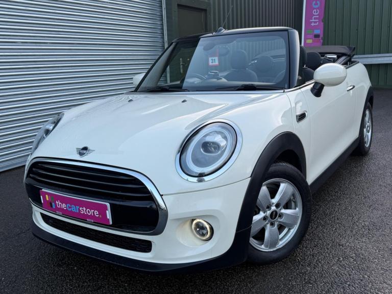  MINI Convertible 1.5 Cooper Classic Steptronic Euro 6 (s/s) 2dr Petrol Automatic