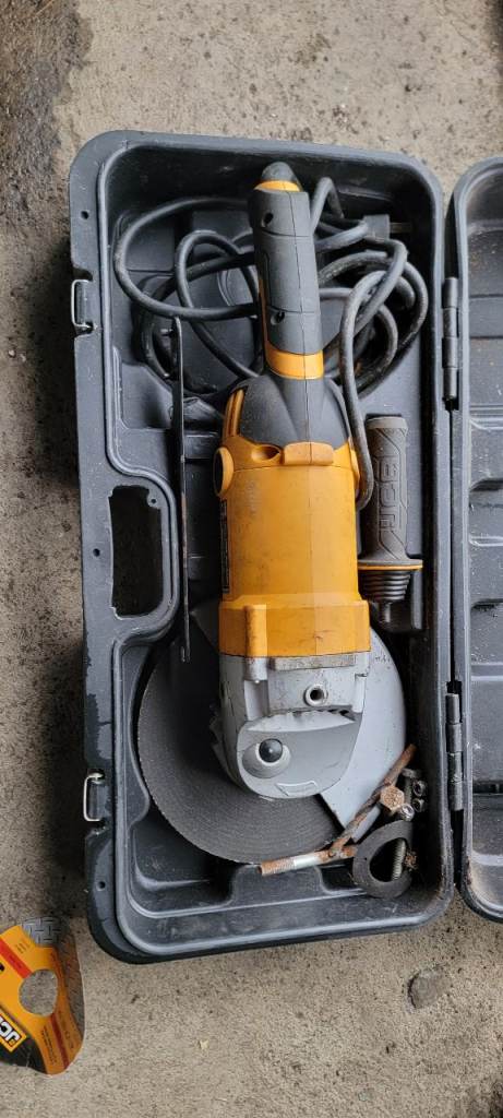 230mm Angle Grinder in Case