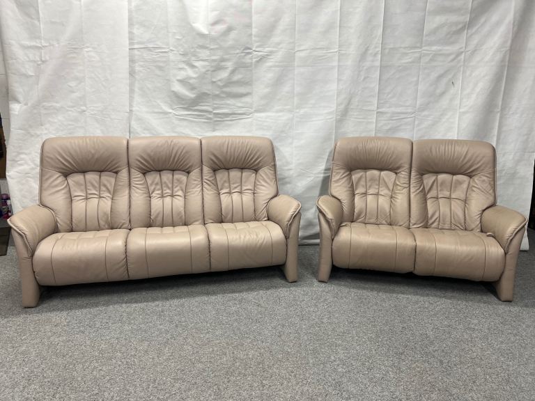 Himolla Rhine leather 3+2 recliner suite U.K. delivery available 