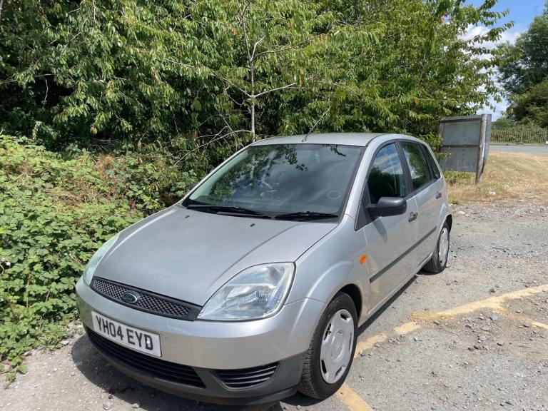 FORD FIESTA 1.2 FINESSE 04 REG SILVER 5 DOOR MOT JANUARY 9TH 2027 GENUINE 88325 LOW INSURANCE