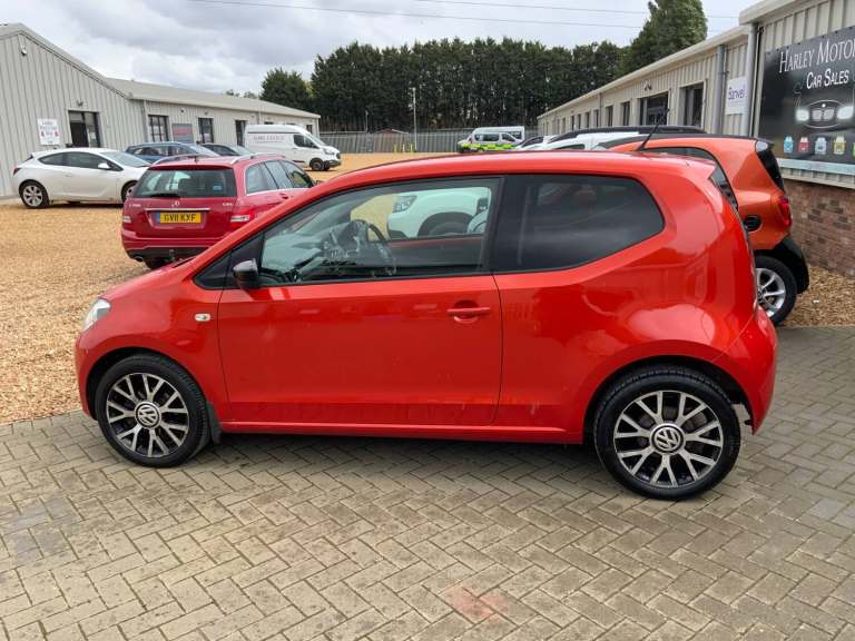 2015 Volkswagen up! 1.0 Groove Up 3dr HATCHBACK Petrol Manual