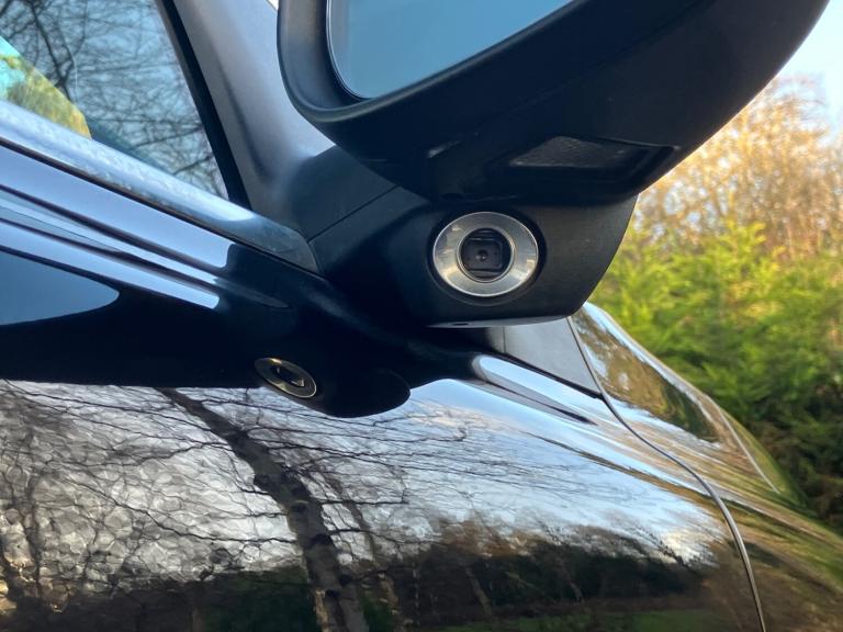 2016 VOLVO V70 2.0 T5 SE LUX Inscription 245bhp Automatic Estate