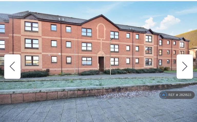 2 bedroom flat in Academy Terrace, Bellshill, ML4 (2 bed) (#2821823)