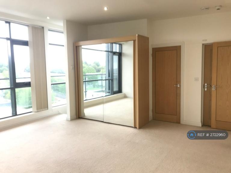 1 bedroom flat in Albert Road, Plymouth, PL2 (1 bed) (#2722960)