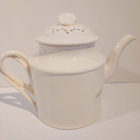 hartley Greens & Co Leeds porcelain vintage creamware teapot