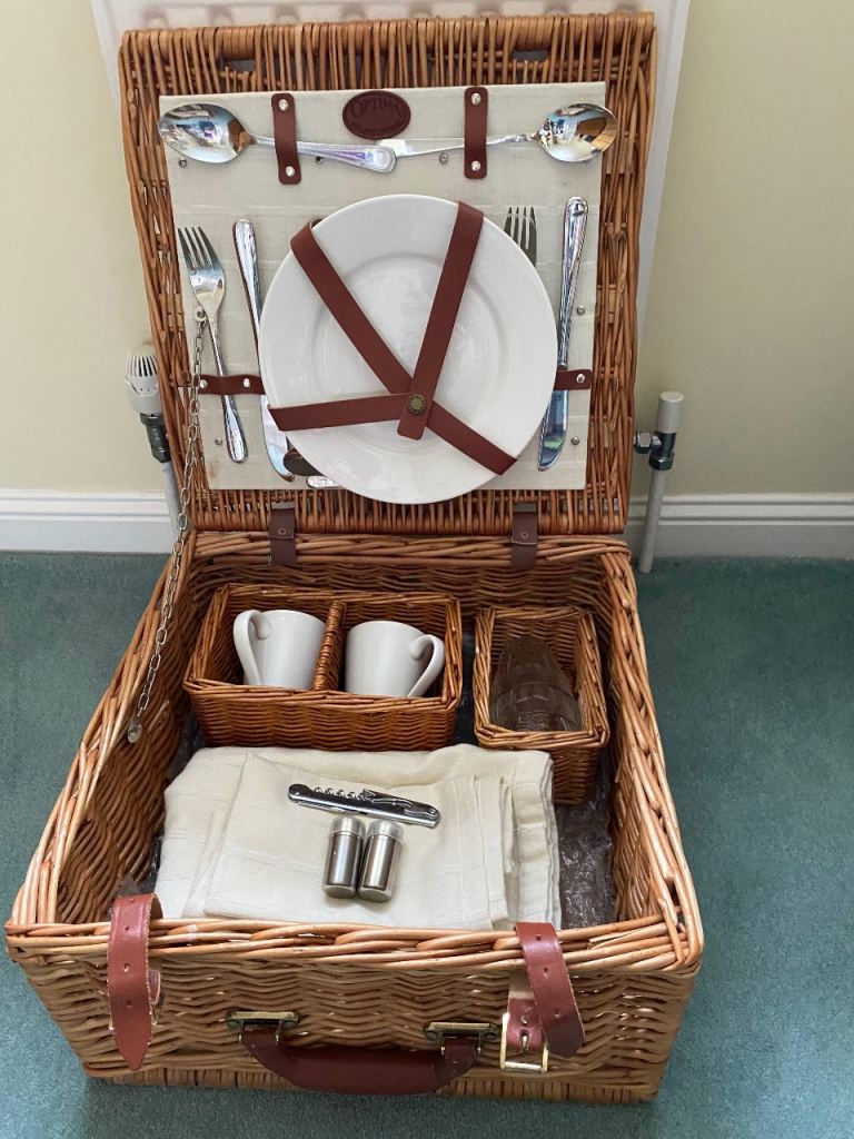 Brown Wicker Picnic Hamper - Complete Set, Good Condition