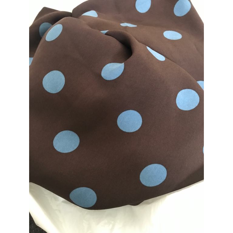 Unstitched dotty fabric 