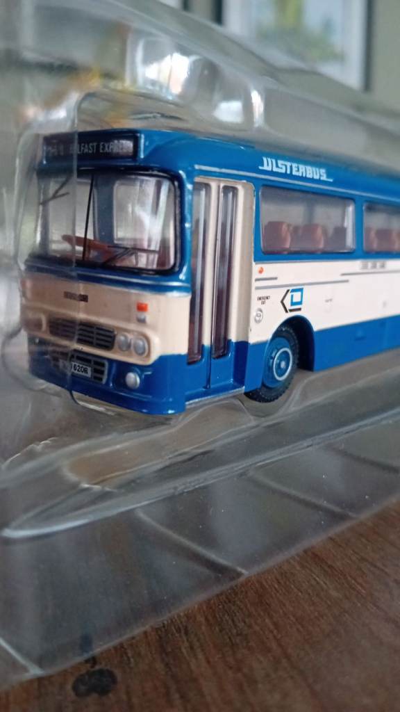 OLD ULSTER BUS BELFAST DIE CAST MODEL
