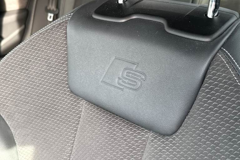 2020 Audi A4 2.0 TFSI 35 S line S Tronic Euro 6 (s/s) 4dr Saloon PETROL Automatic