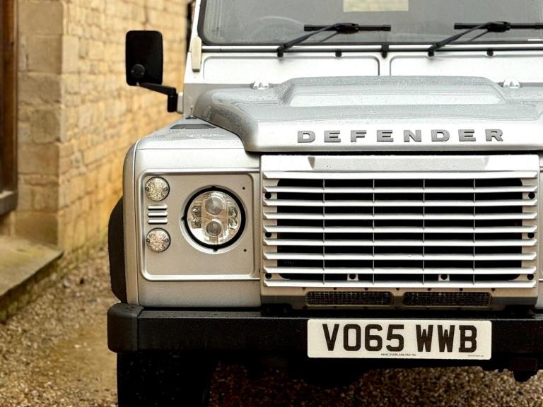 2015 Land Rover Defender Hard Top TDCi [2.2] PANEL VAN Diesel Manual