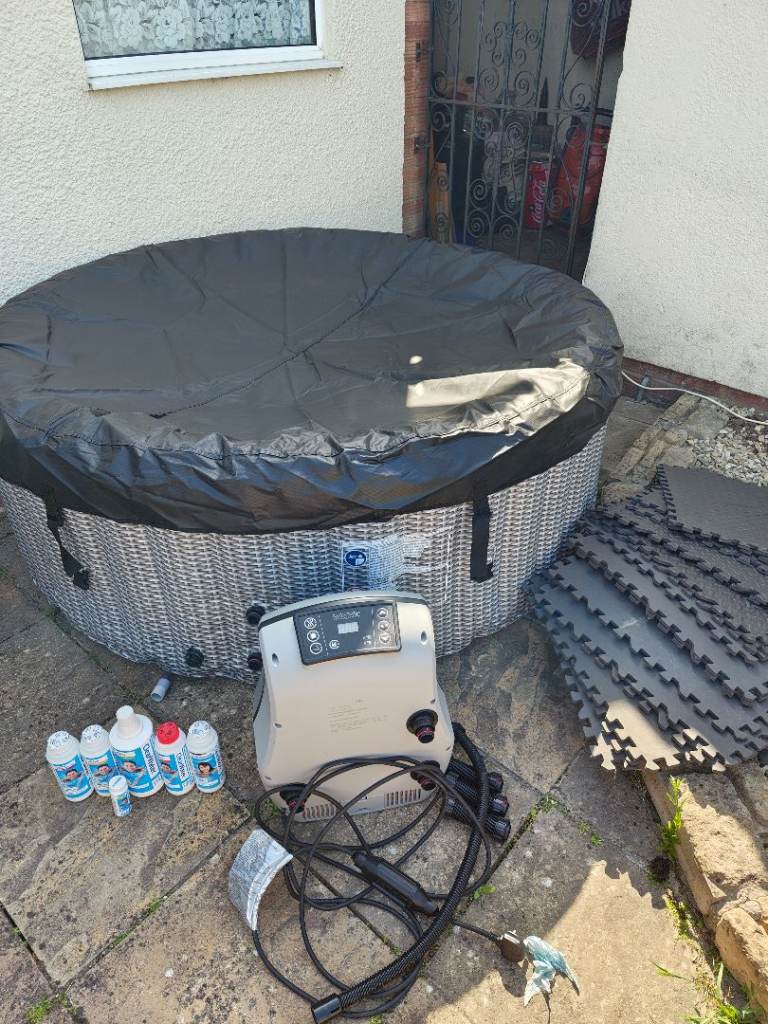 Wave Atlantic Rattan effect. 6 person