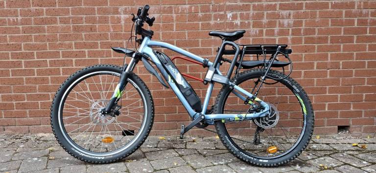 e-MTB Rockrider e-ST100 Blue 27.5" (Used, like new, 800mi, low mileage)