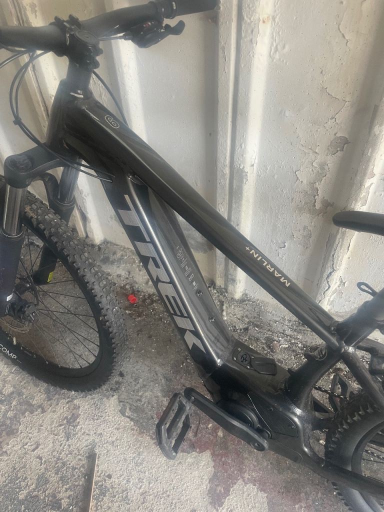 Trek marlin 6e+ electric bike small frame grey