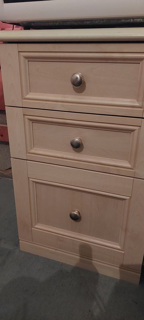 Office 3 drawer unit