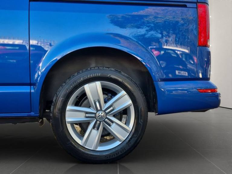 2020 20 VOLKSWAGEN TRANSPORTER 2.0 TDI T32 HIGHLINE KOMBI DOUBLE CAB 5DR DSG SWB