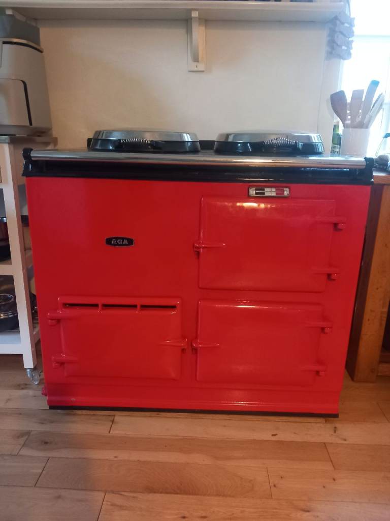 Gas-fired two oven Aga