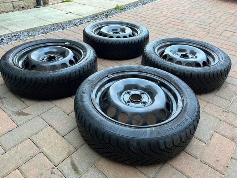 4 Complete wheels (winter tyres) for Toyota Aygo / Peugeot 108 / Citroën C1