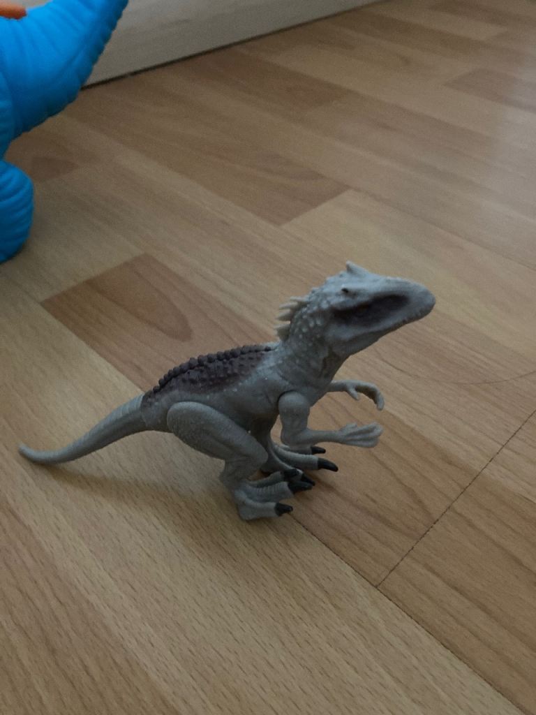 7 x Various Dinosaurs