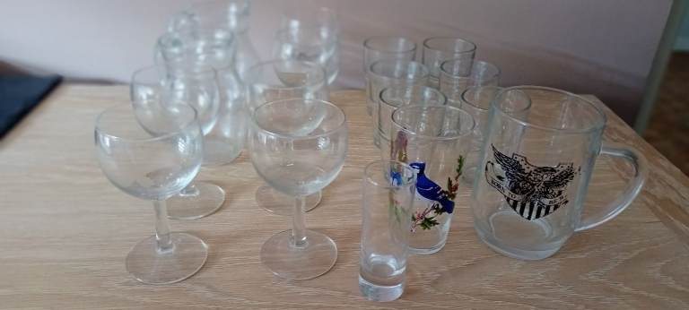 FREE Mixed Glassware Set - Good Condition