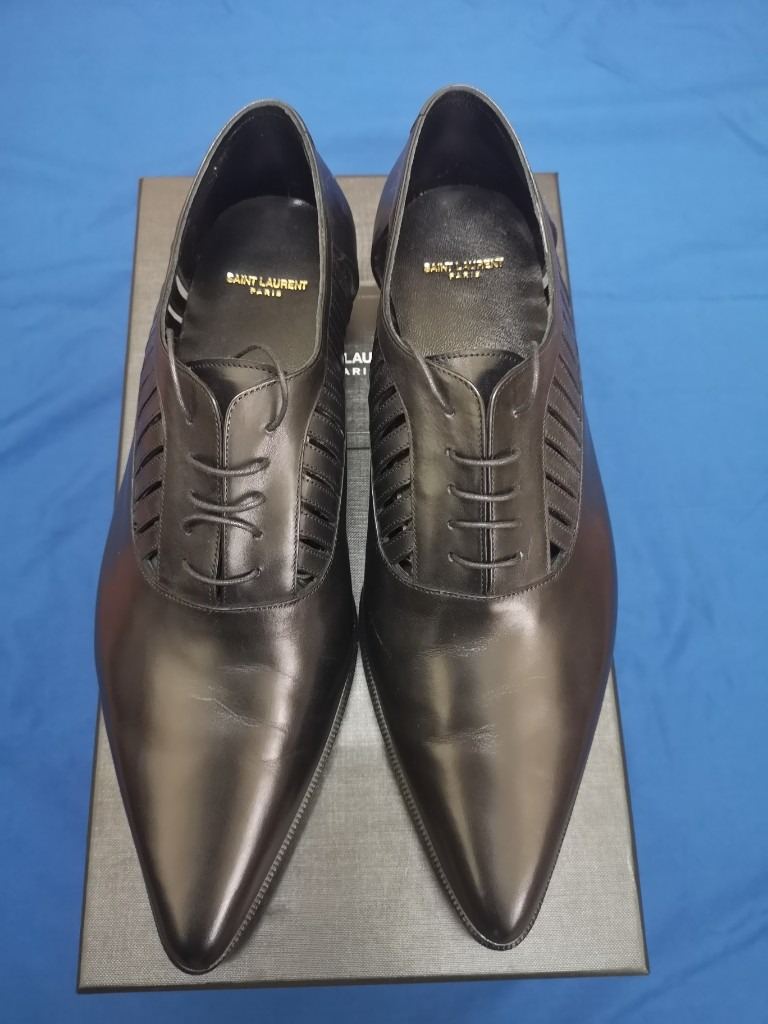 Saint Laurent men's Black leather shoes (Brand new boxed). Size 9.