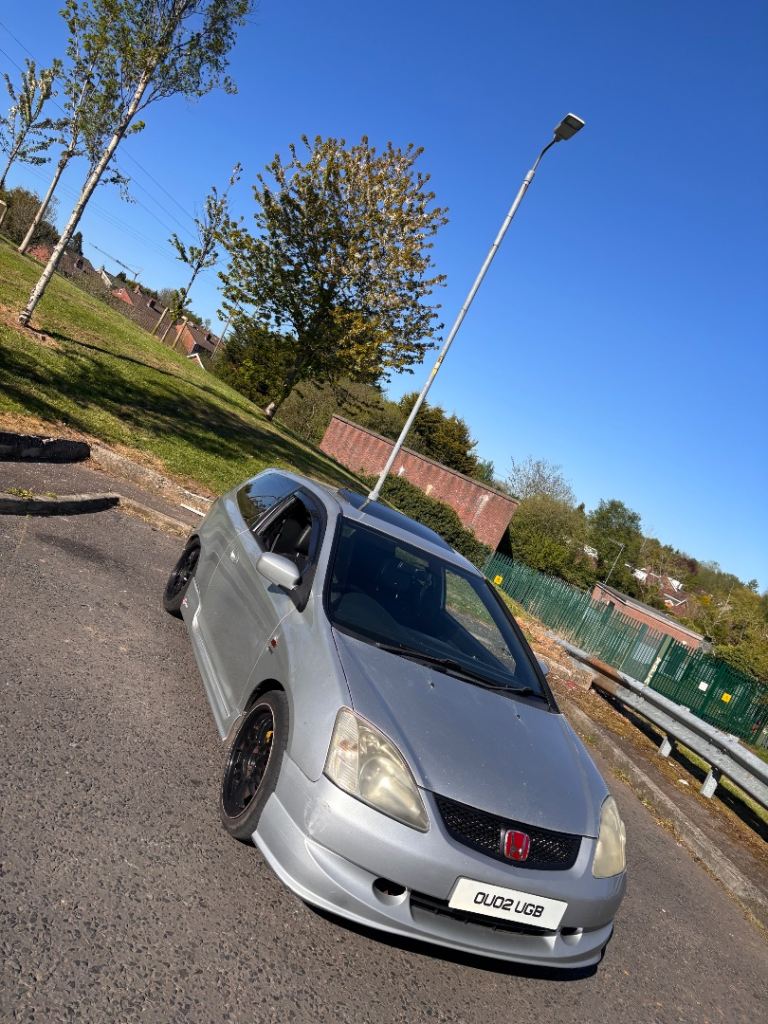 Honda civic sport 1.6 sunroof model 
