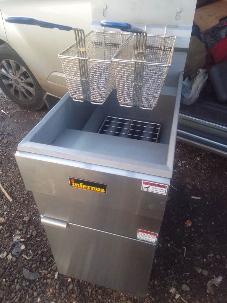 Catering Equipment Gas Fryer lpg food truck Trailer fast food