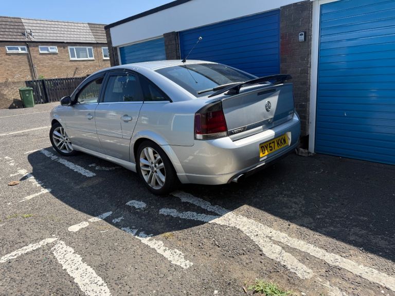 Vauxhall, VECTRA, Hatchback, 2007, Manual, 1910 (cc), 5 doors