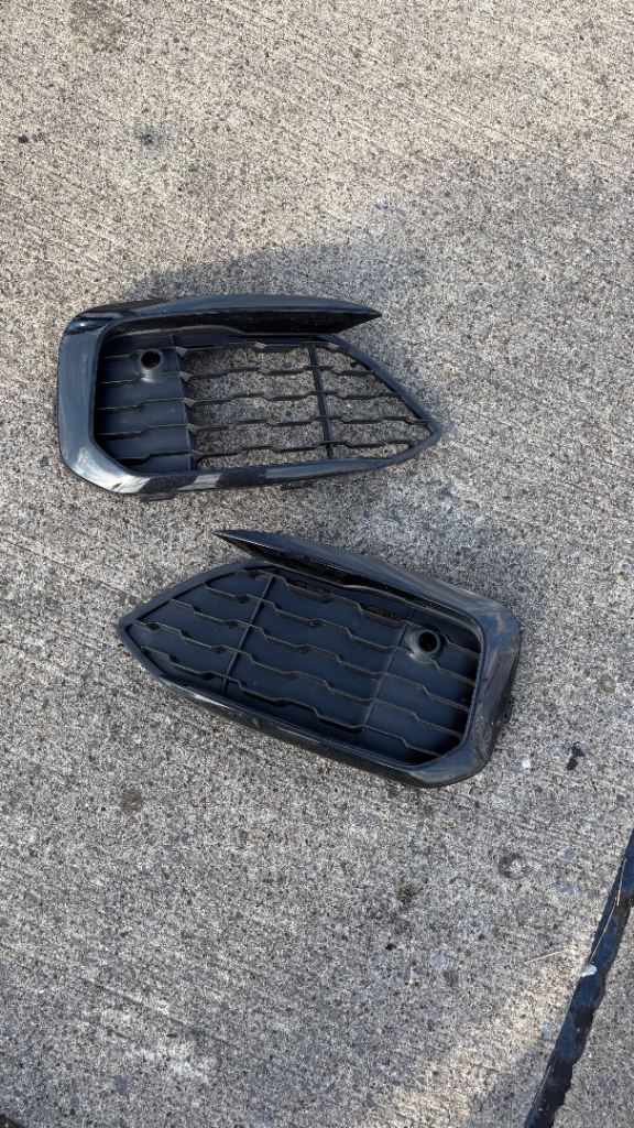 F20 LCI Fog Light Grilles and Canards 