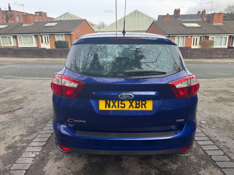 Ford C max 2015 petrol excellent condition low miles 