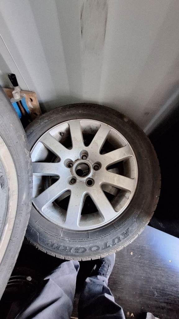 15" vw passat alloy wheels 