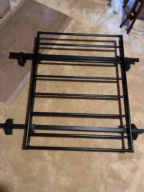 Roof Bars (Adjustable & Lockable) with Roof Rack - reduced for quick sale!