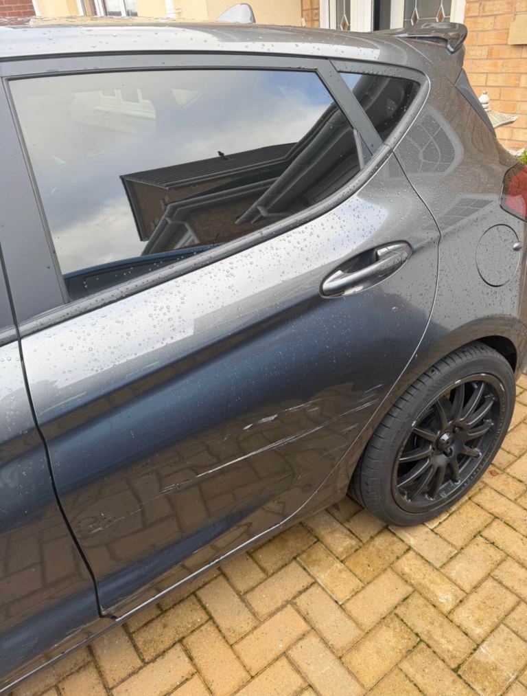 Mk8 fiesta N/S 5 left rear door (magnetic grey)