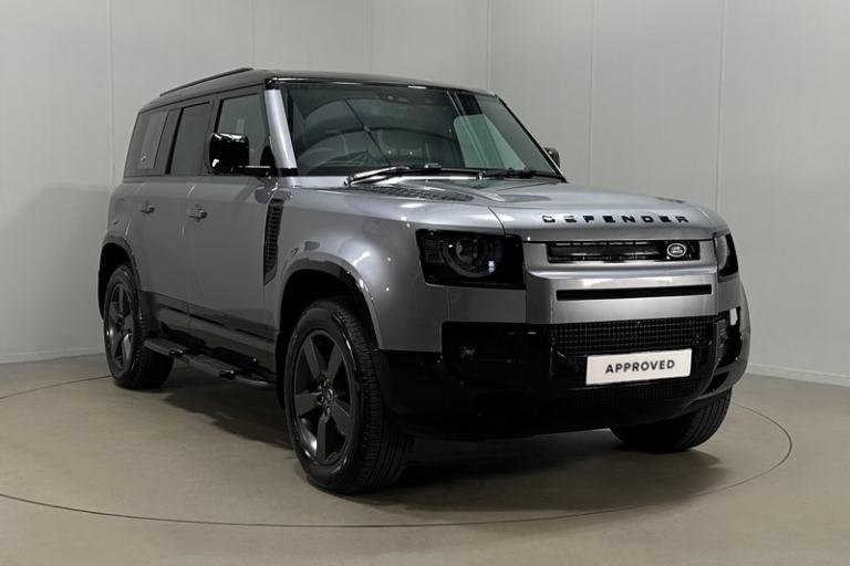 LAND ROVER DEFENDER 3.0 D250 X-Dynamic HSE 110 5dr Auto