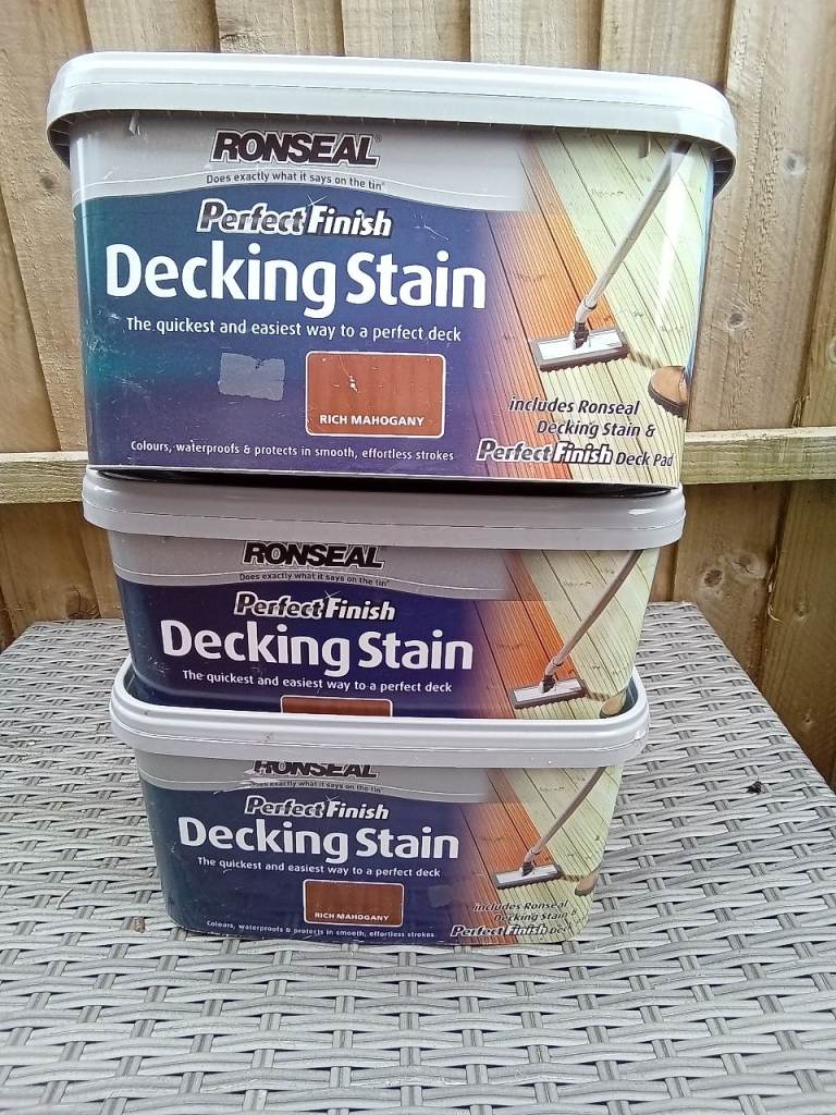 Decking Stain. All 3 tubs £9.00