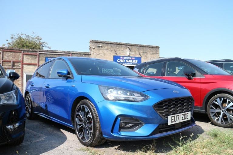 Ford Focus ST-LINE X EDITION