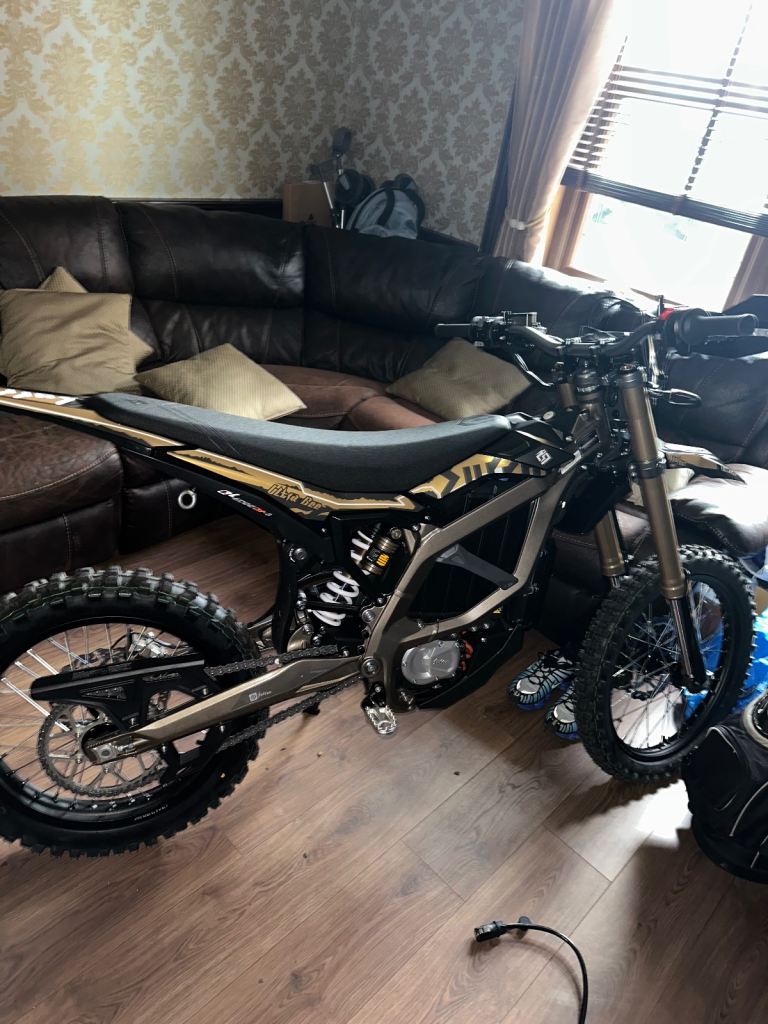 2025 road legal ultra bee