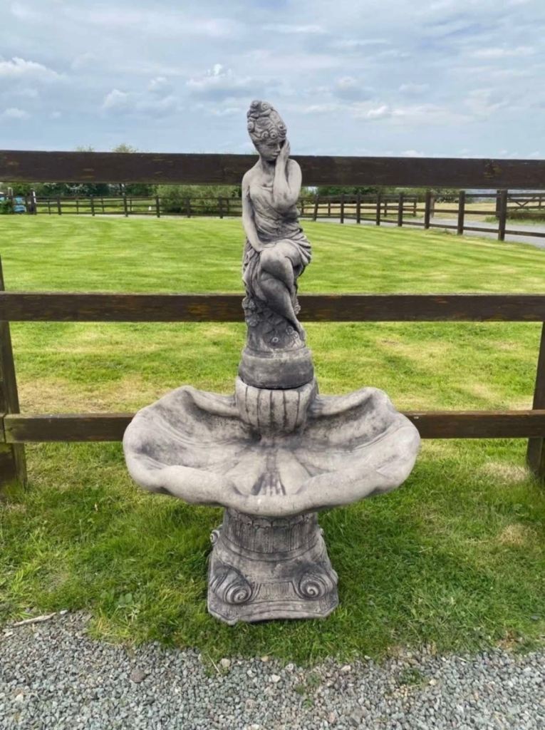 For sale brand new lady shell water water feature