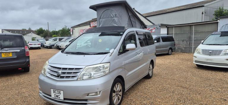 Toyota Alphard 4 Breth Campervan with Pop Top
