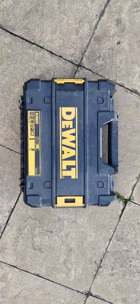Dewalt power drill
