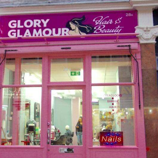 Hairdressers,  barber and beauty all type of beauty space to rent 