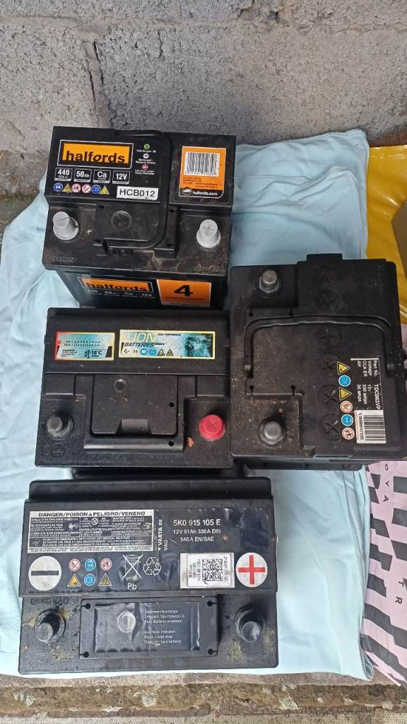 Used & Empty 12V Car Batteries – 40Ah / 50Ah / 61Ah