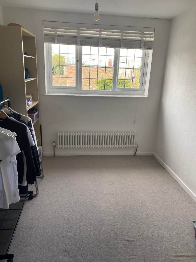 Single room Wood Green