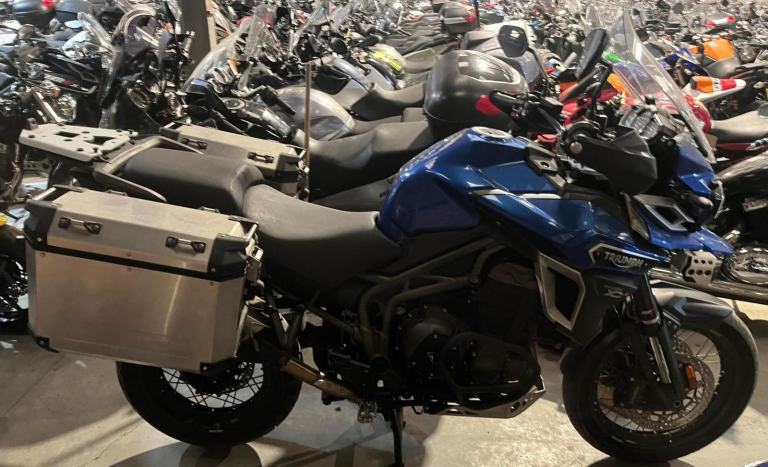 2015 65 TRIUMPH EXPLORER XCA 1215 ADVENTURE TOURER 1200 TIGERLUGGAGE16k ONLY