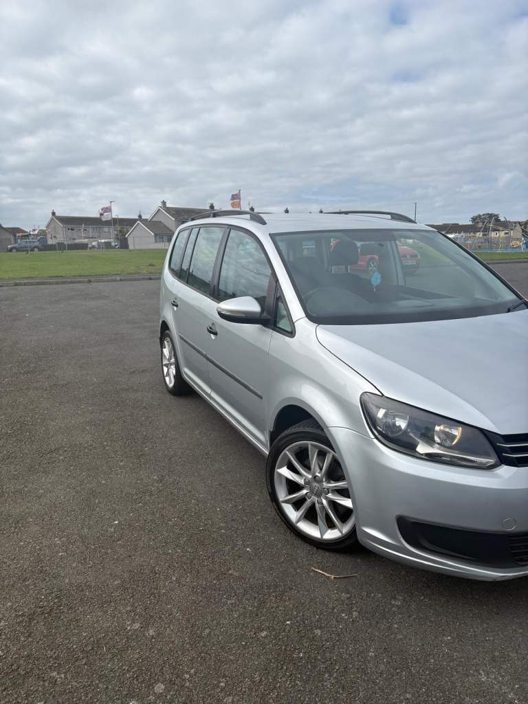 Volkswagen, TOURAN, MPV, 2011, Manual, 1598 (cc), 5 doors