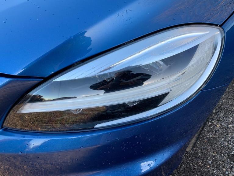 2016 Volvo V40 D2 [120] R DESIGN Nav Plus 5dr HATCHBACK DIESEL Manual