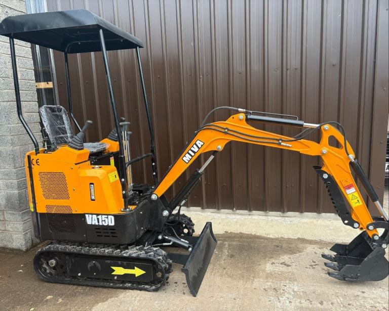 Miva VA15D 1.5 Ton Mini Digger Diesel 