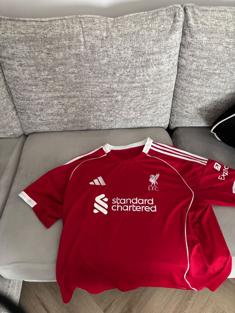 Adidas Liverpool FC Home Shirt 2XL – As Good As New