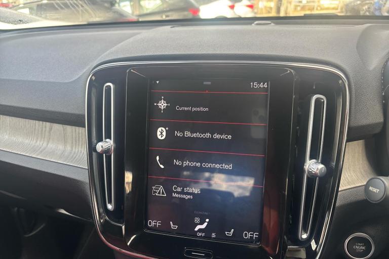  Volvo Xc40 2.0 B4 Mhev Inscription Pro Suv 5dr Petrol Hybrid Auto Euro 6 s/s